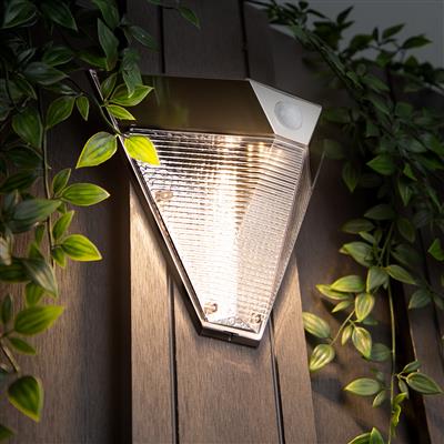 Smartwares 10.045.86 Solar triangle wall light PIR 5000.703